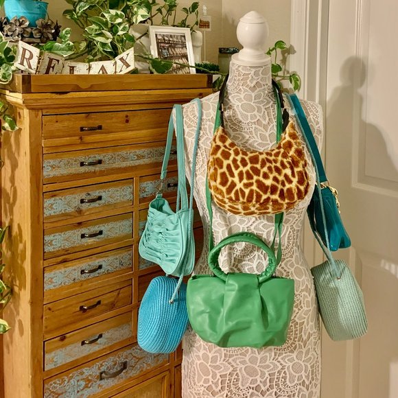 Meet your Posher, Julie - Picture 4 of 14